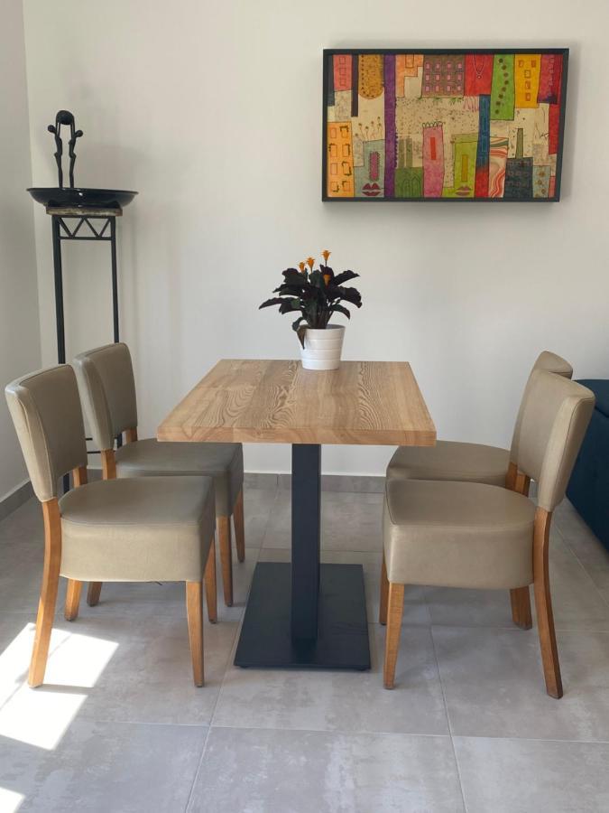 Le Petit Apartment *